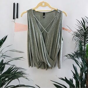 Gray Women’s Faux Wrap Off Shoulder with Sleeves Sweater/Shirt Lightweight - S